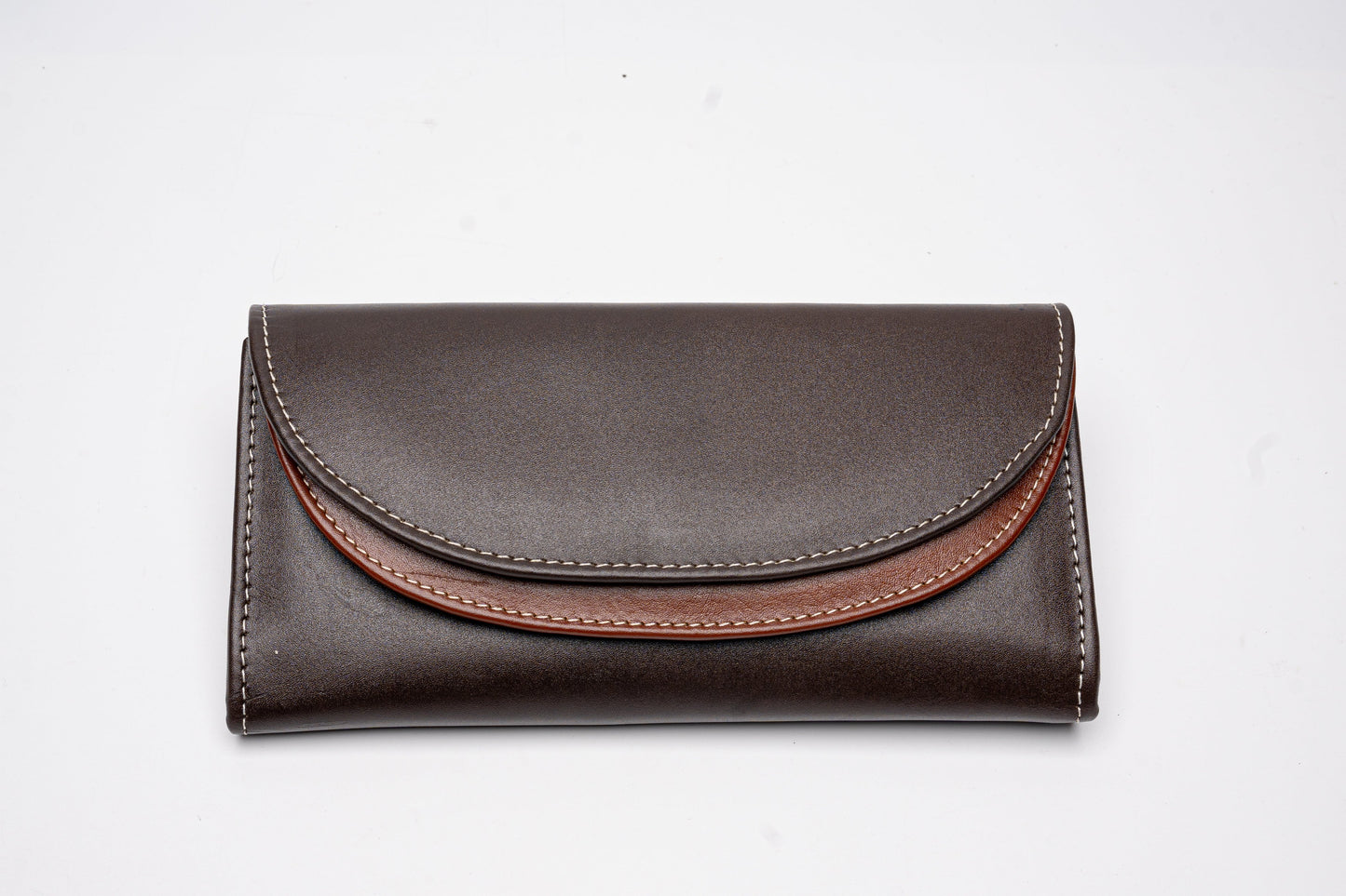 Elegant Leather Wallet – Classic Bifold Design