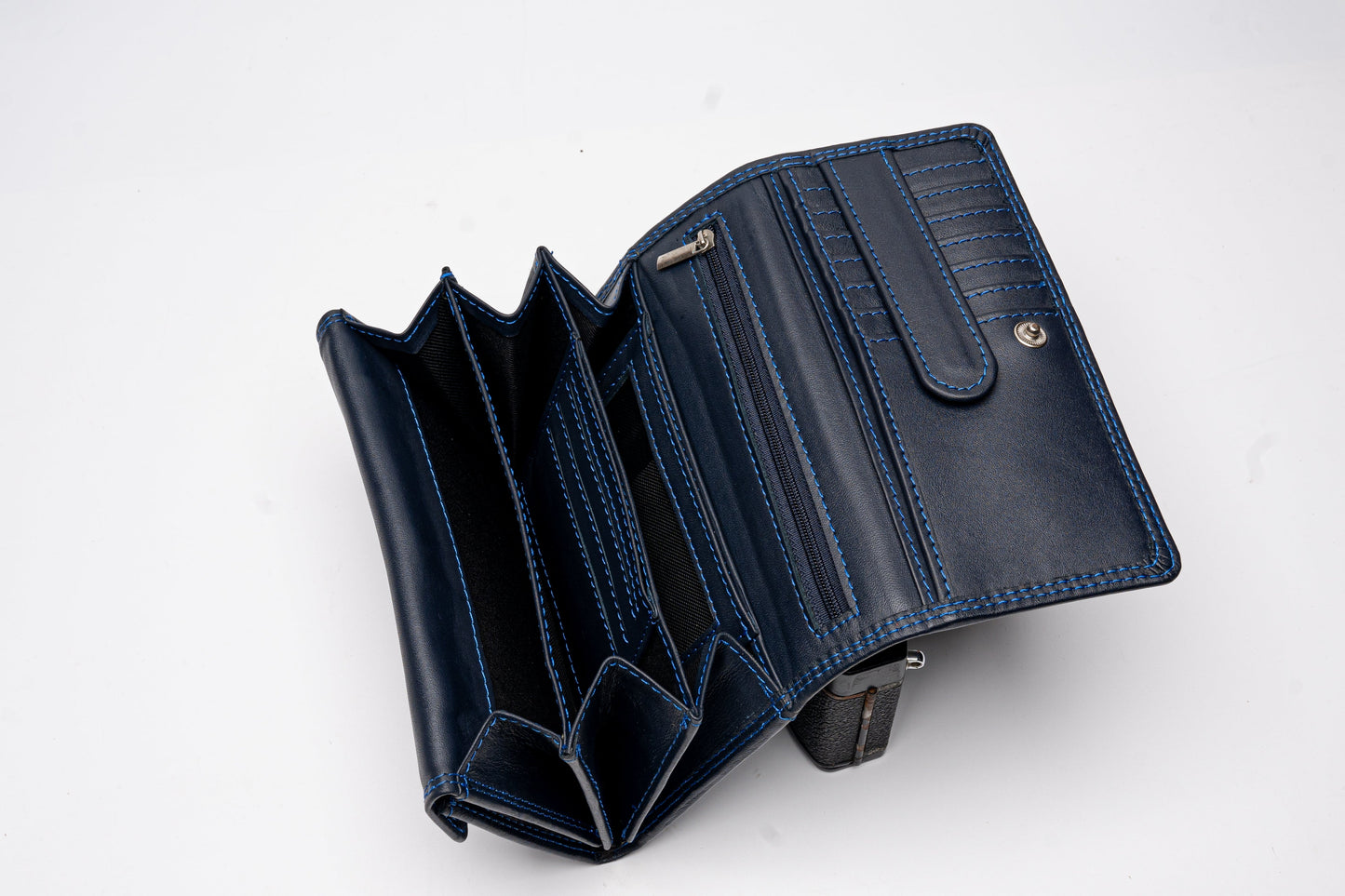 Midnight Blue Leather Wallet – Sleek & Stylish