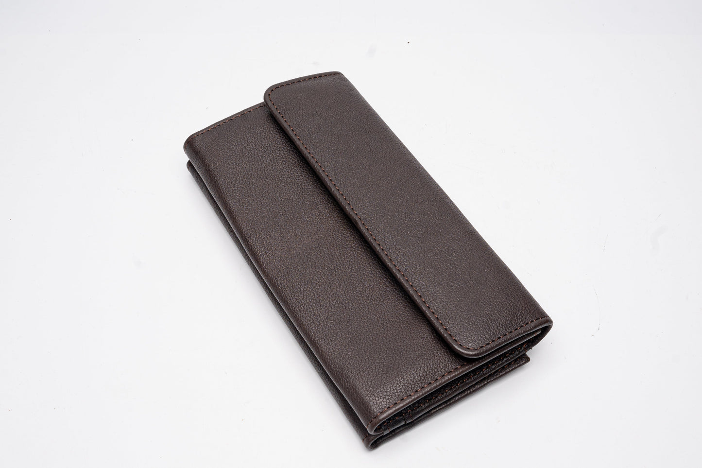 Classic Brown Leather Wallet with Secure Snap Closure