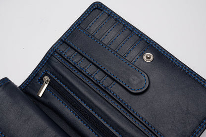 Midnight Blue Leather Wallet – Sleek & Stylish