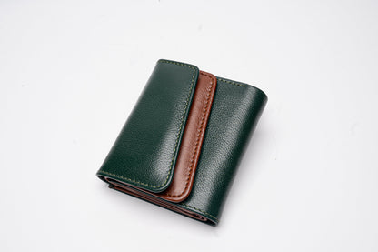 Dual-Tone Green & Brown Leather Wallet – Classic Elegance